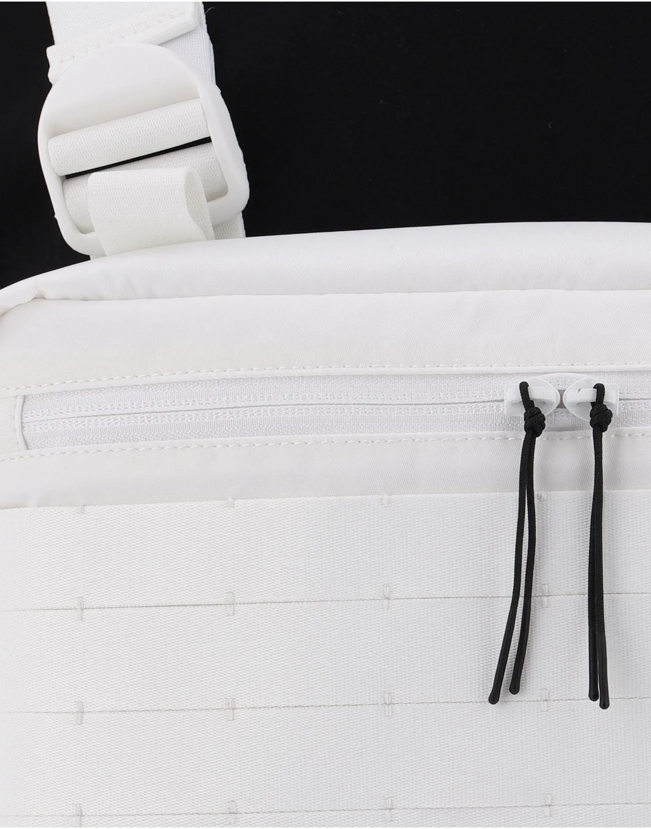 1017 Alyx 9SM Chest Bag