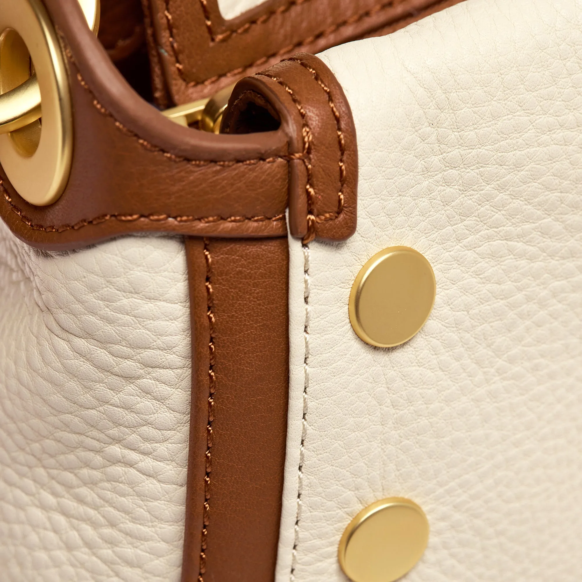 Bryant | Courtyard Cream/Brushed Gold | Med