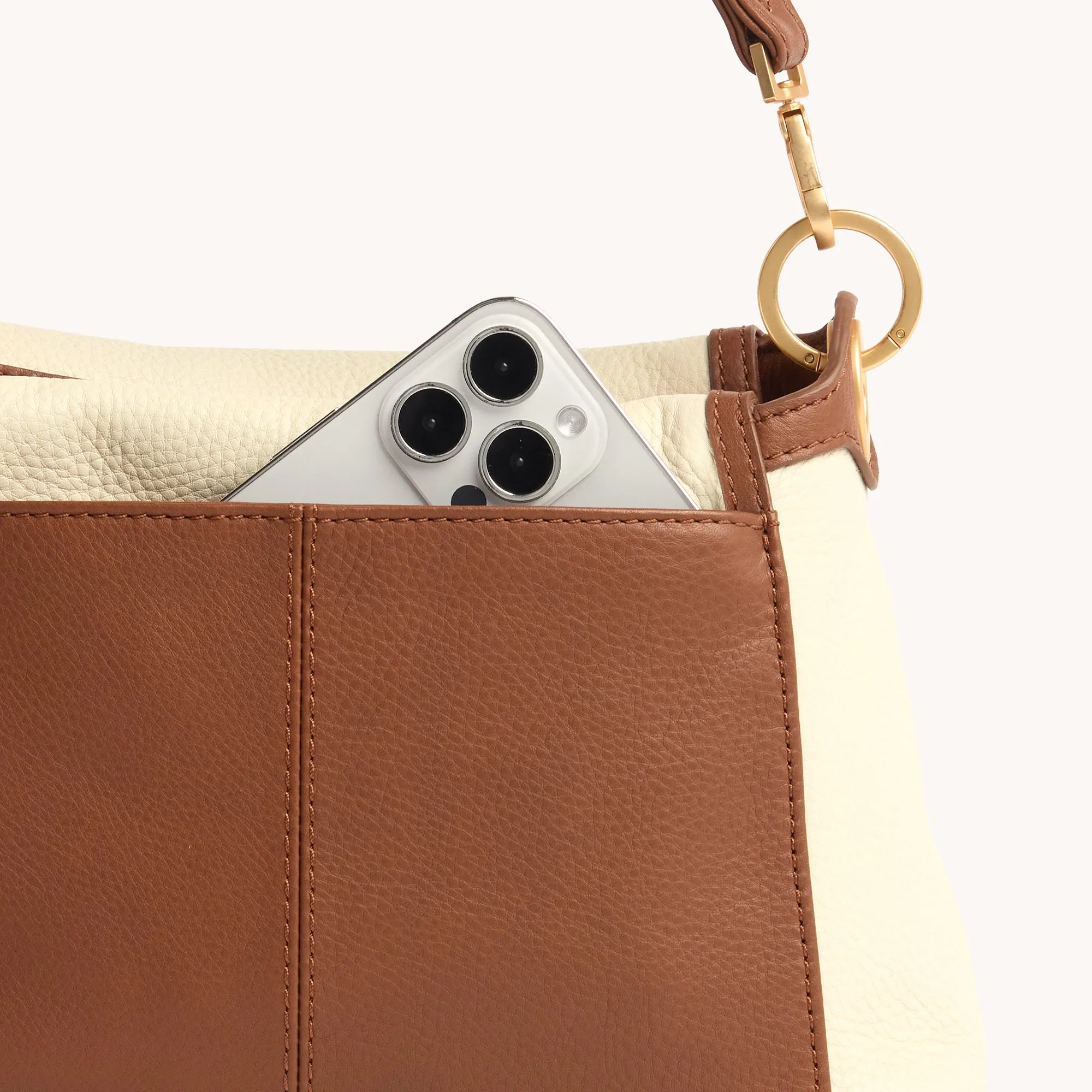 Bryant | Courtyard Cream/Brushed Gold | Med