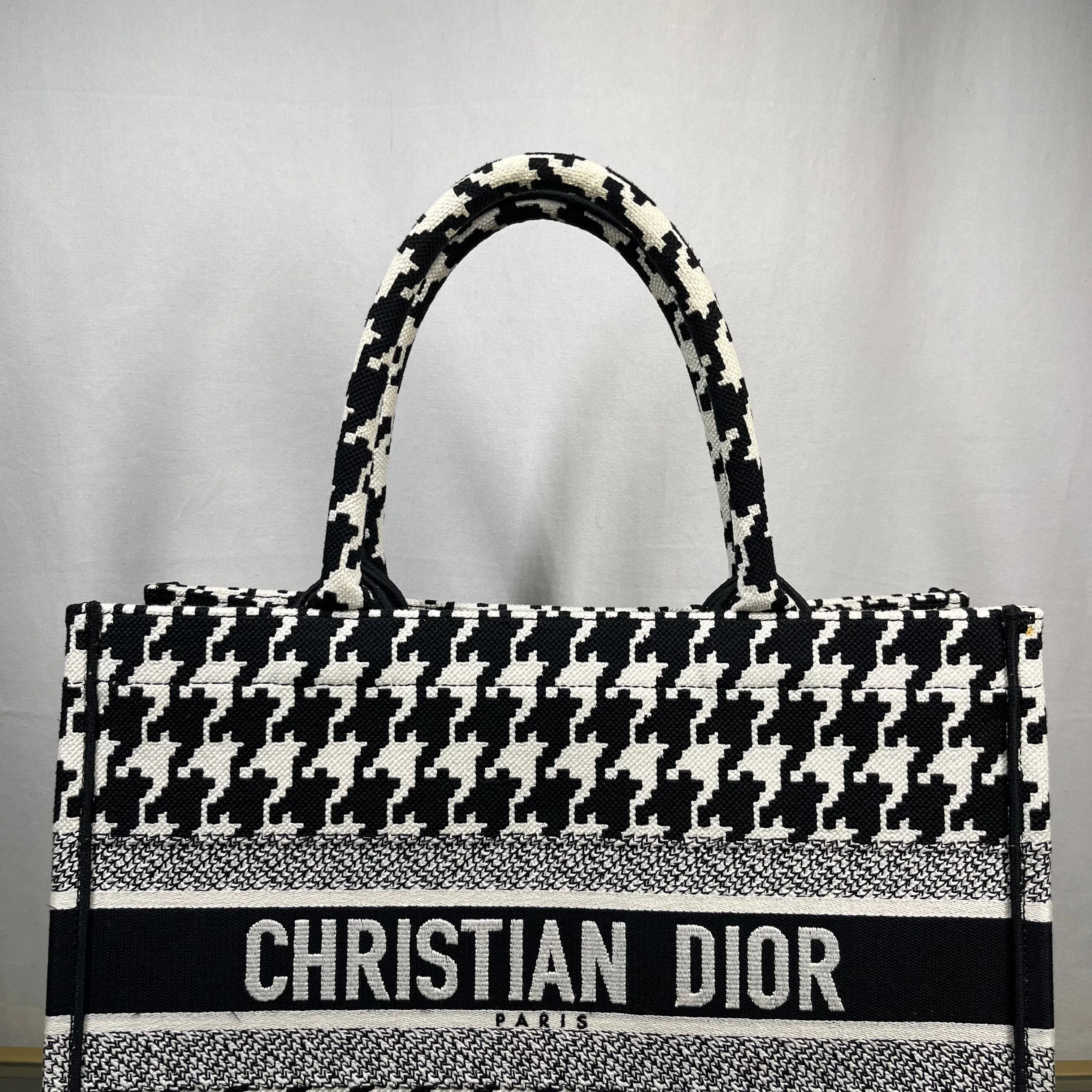 CHRISTIAN DIOR Macro Houndstooth Medium Book Tote