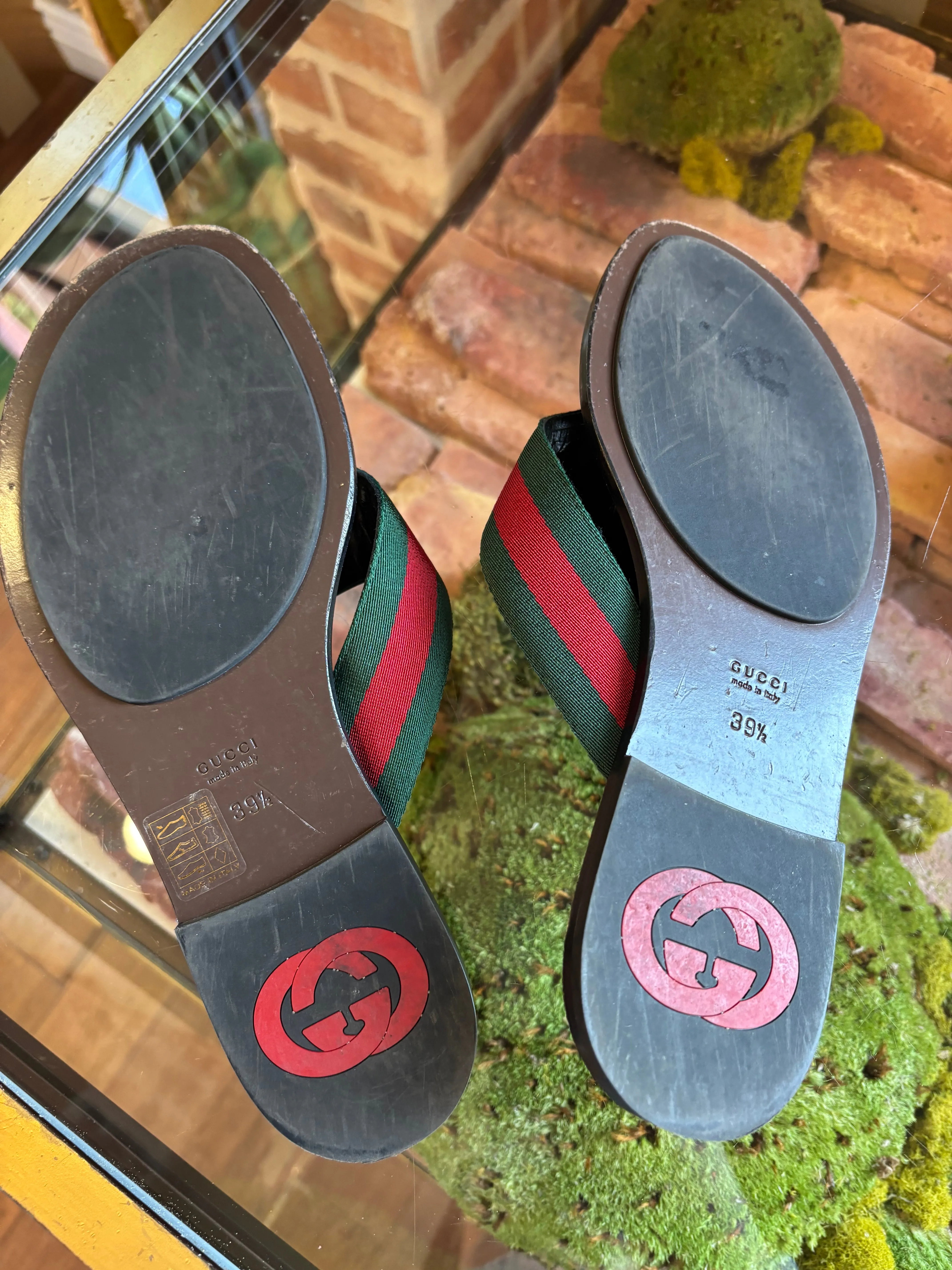 GUCCI GG Web Thong Sandals Sz 39.5 (US 9.5)