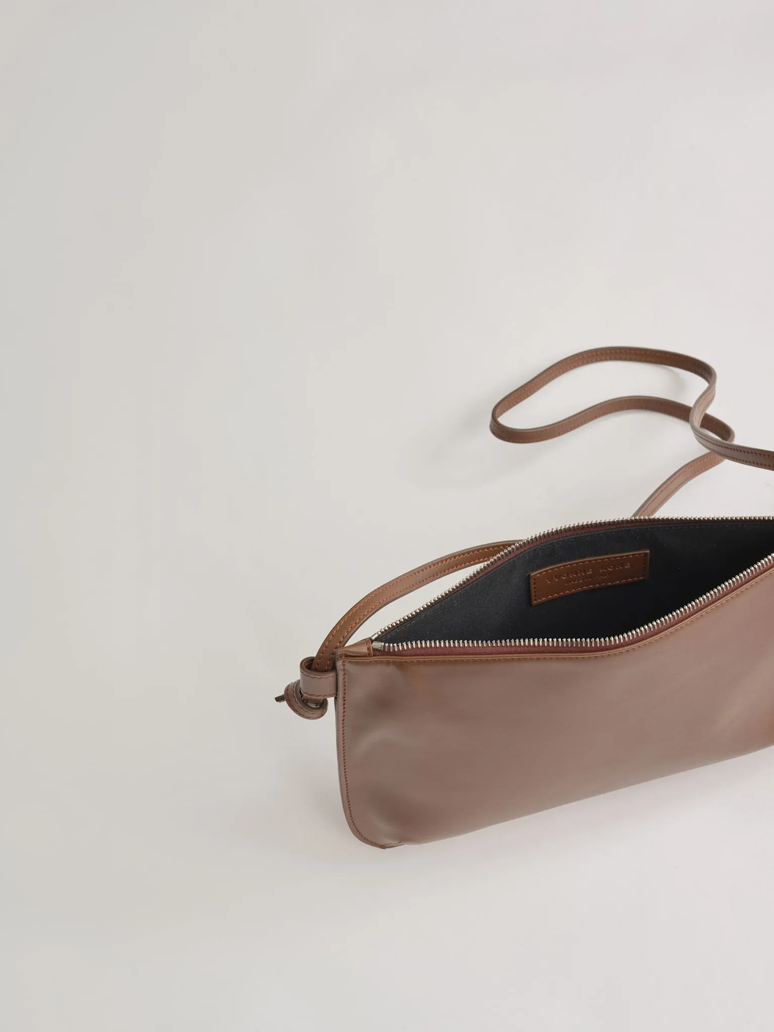 LARGE PURSE - CHOCOLATE