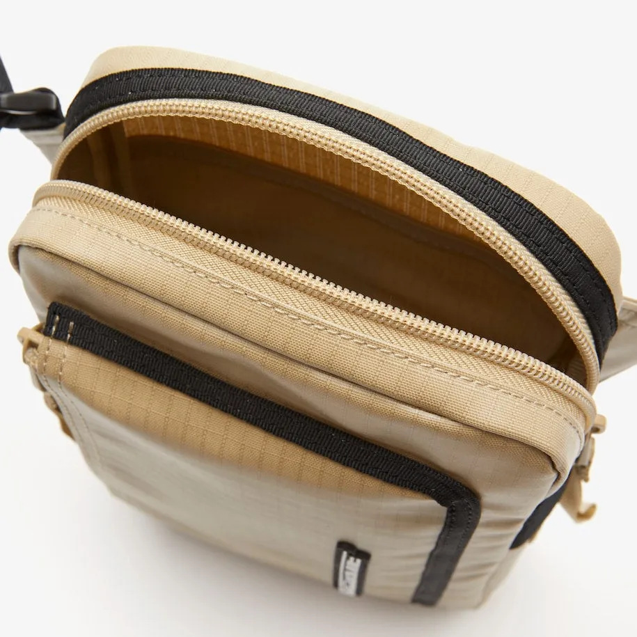 Men’s Zipped Contrast Detail Satchel Lion Noir