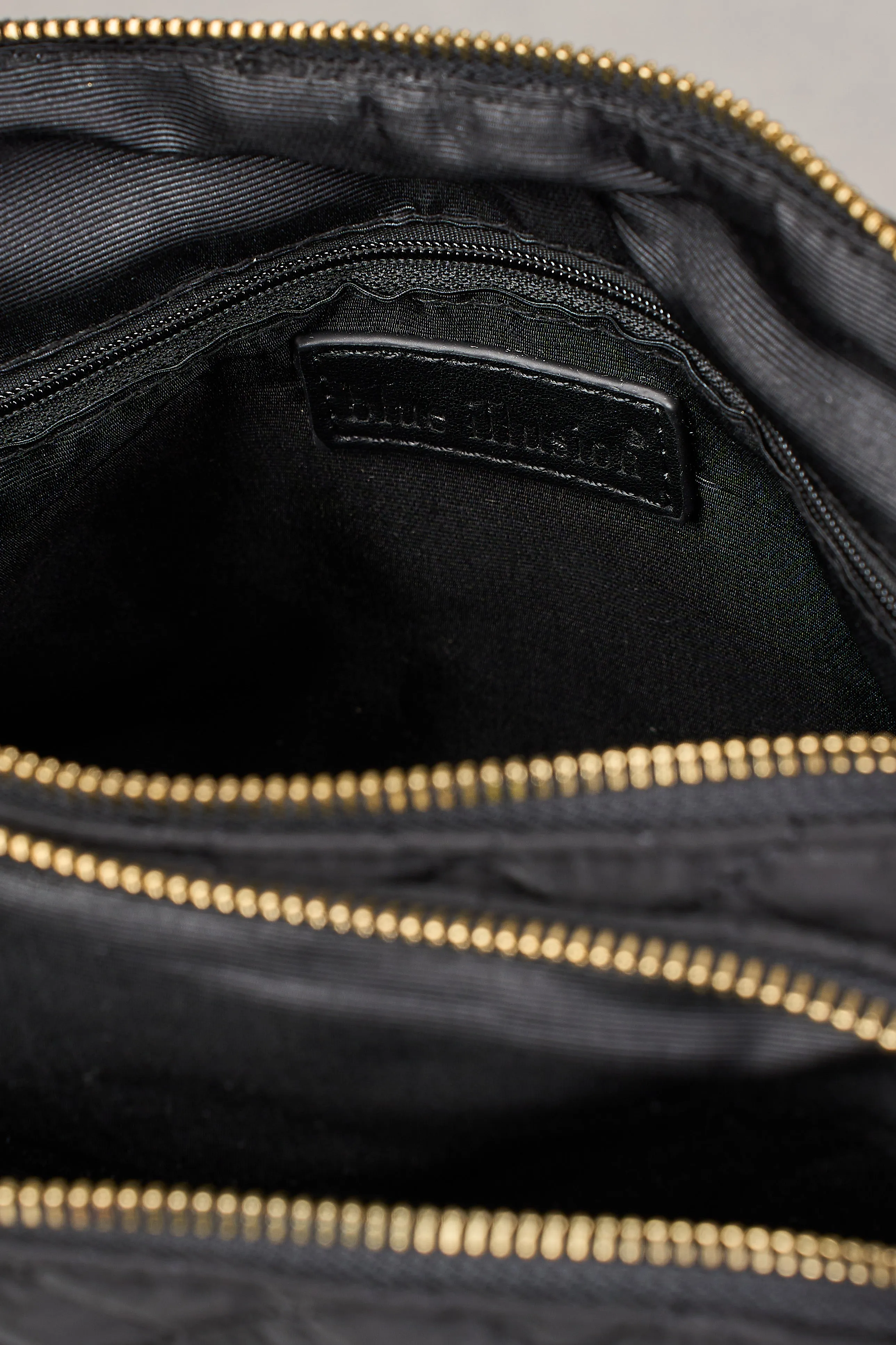 Naomi Quilted Crossbody Bag - Black