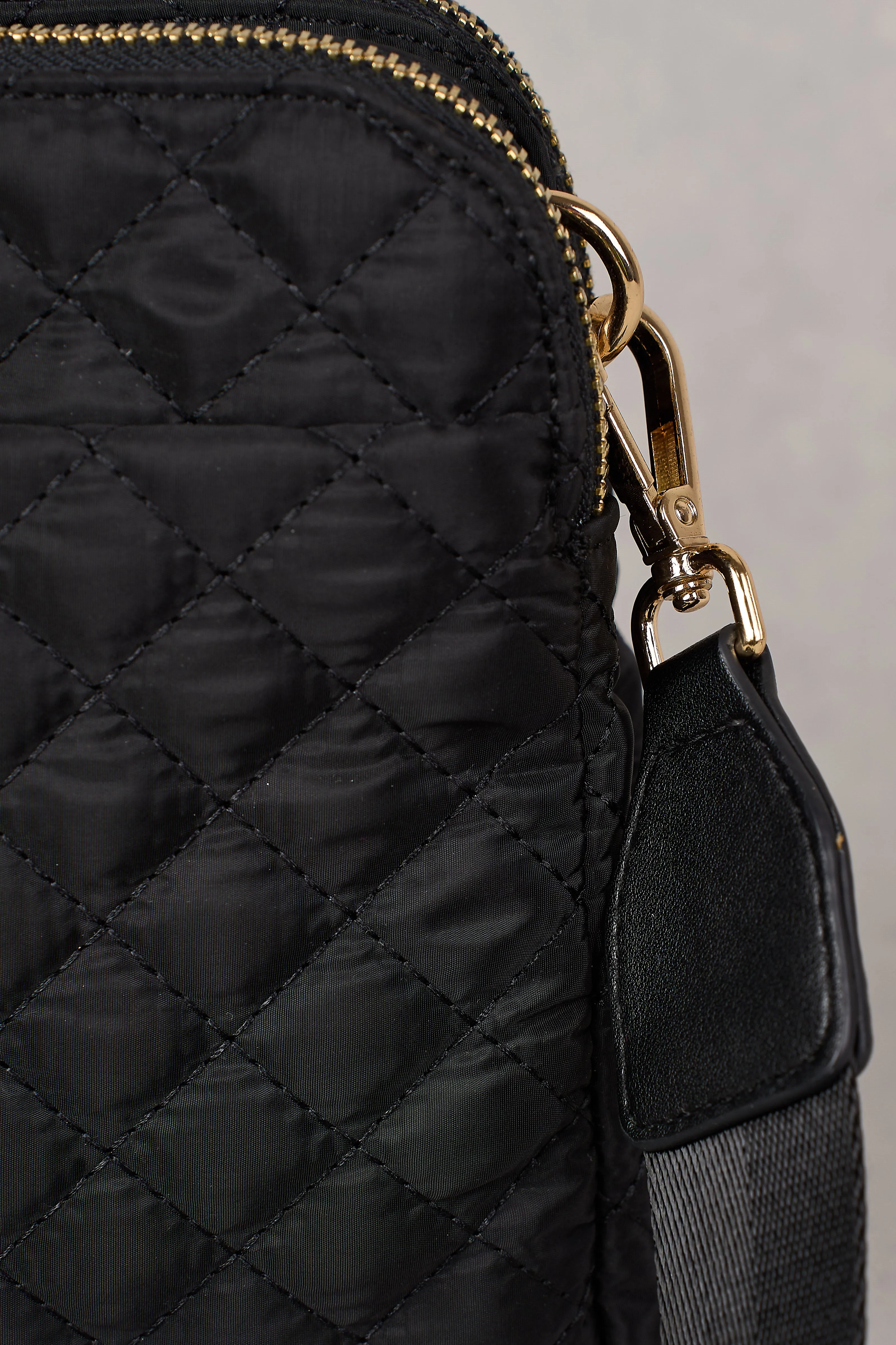 Naomi Quilted Crossbody Bag - Black