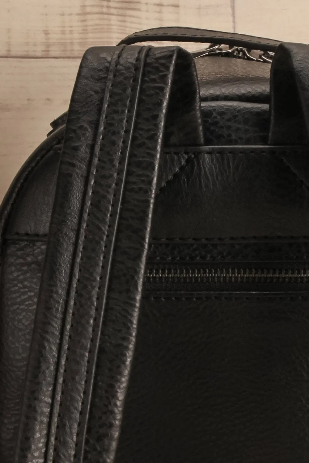 Olly Black | Vegan Backpack