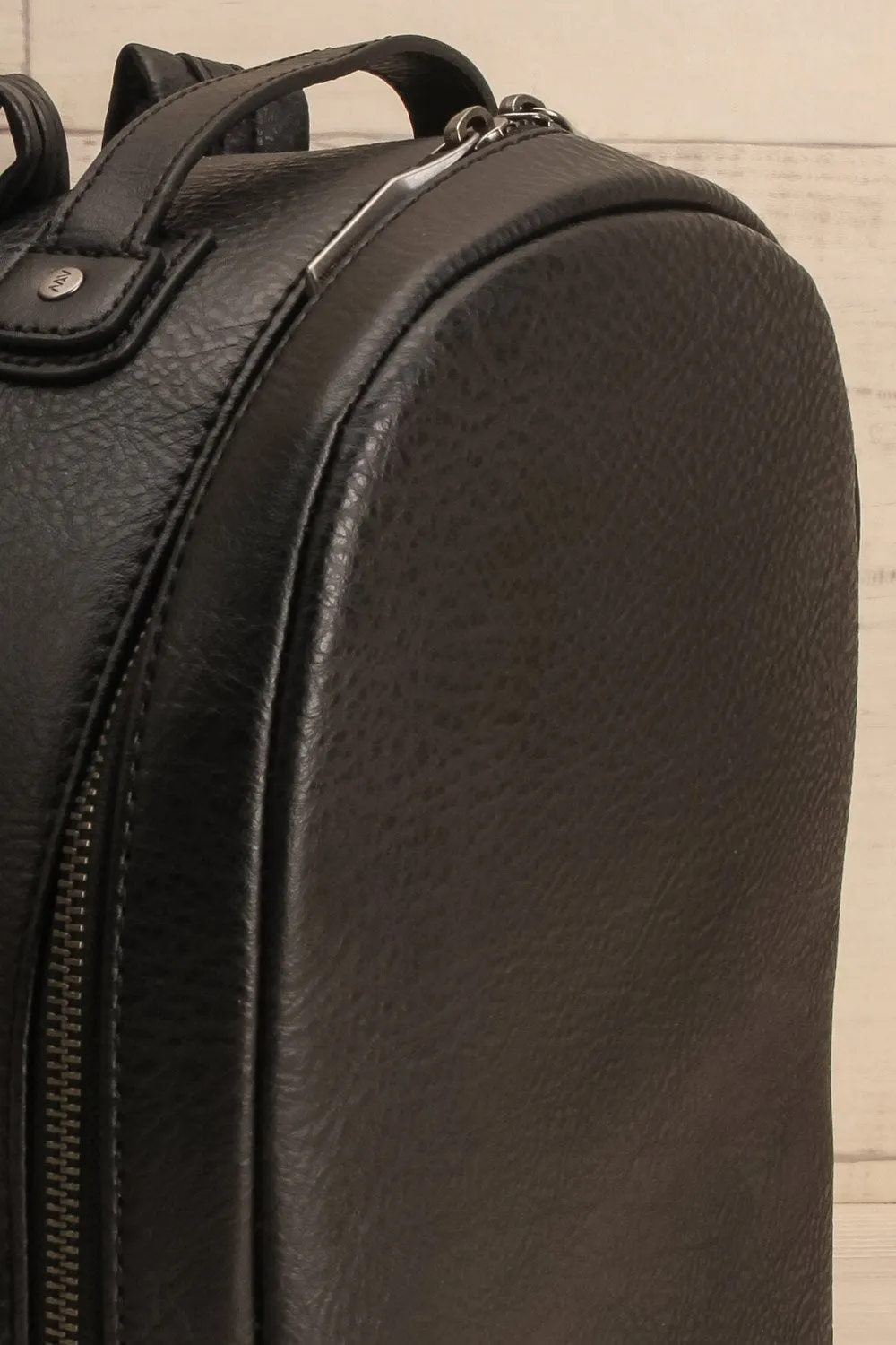 Olly Black | Vegan Backpack