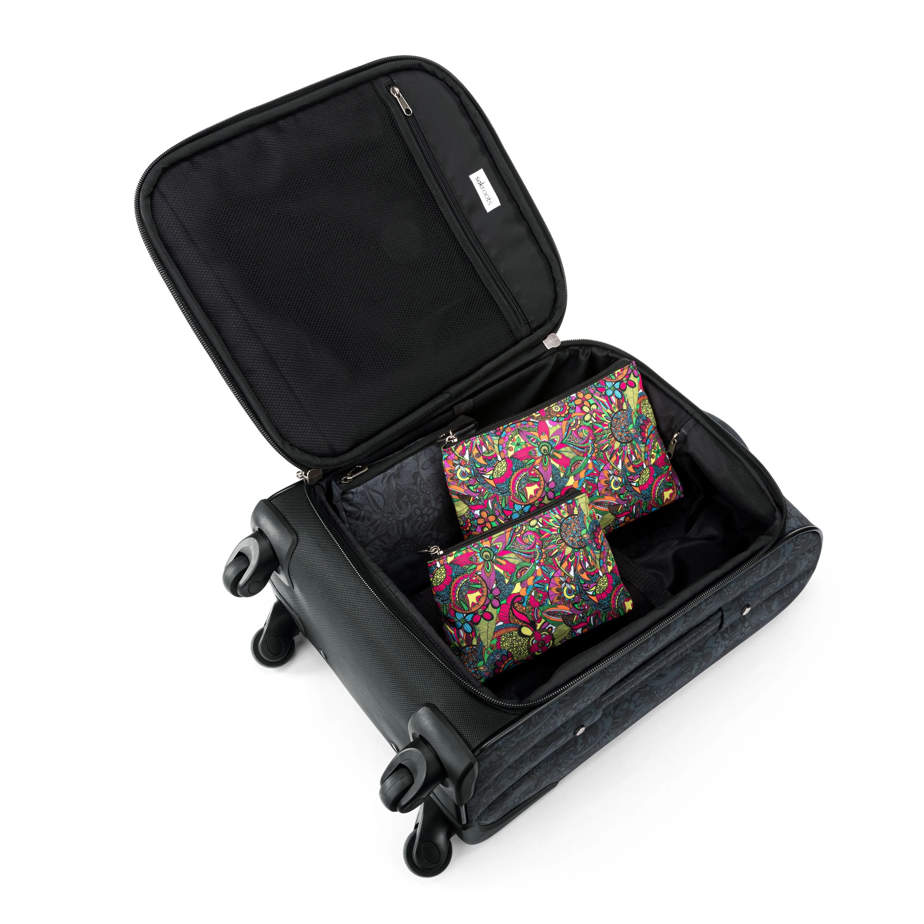 On The Go 21 Spinner Luggage Bundle