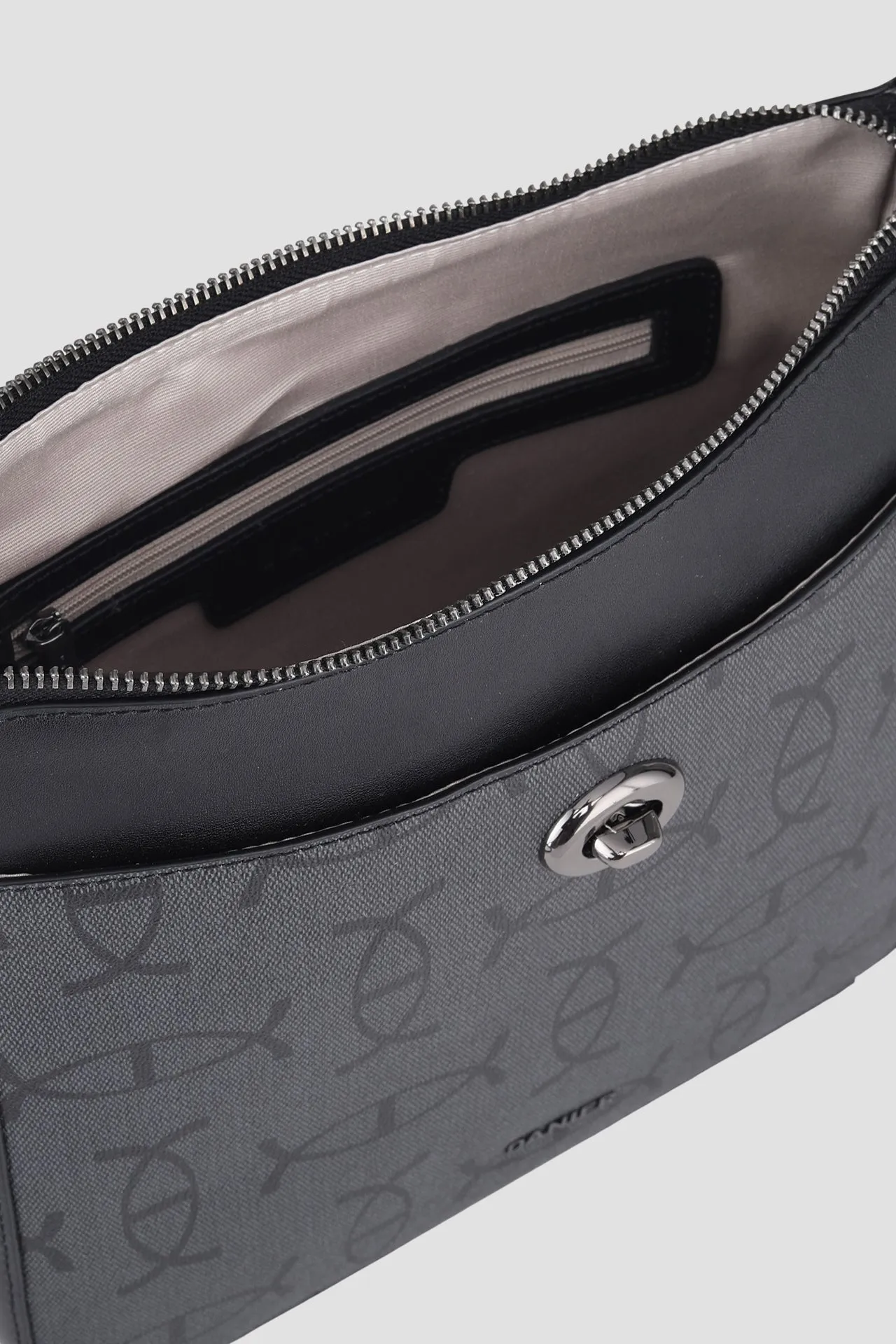 PHILIPA LARGE SHOULDER BAG
